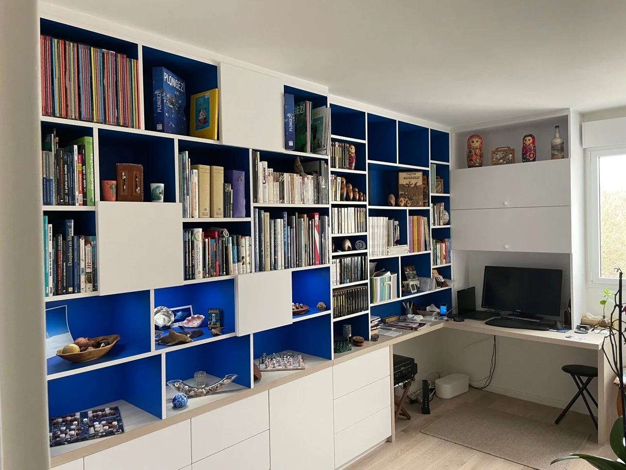 A high-end home office fitting: img 1870 1